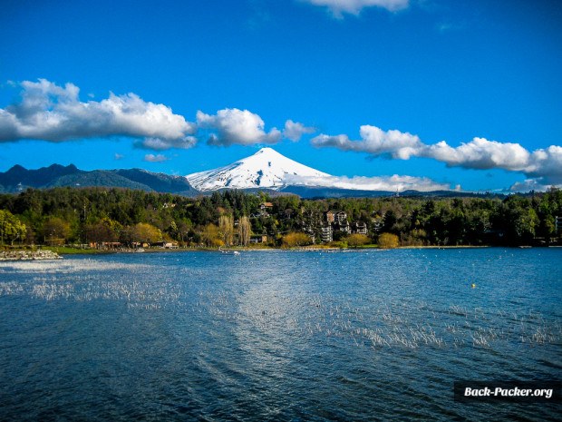 The Villarrica Volcano is the landmark of Pucón and one of the best places to visit in Chile for outdoor lovers