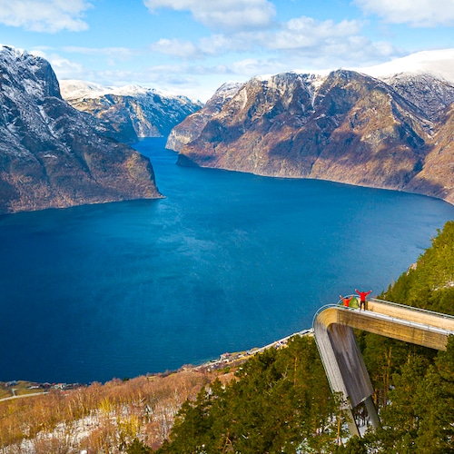 Fjord in Norwegen aus der Luft fotografiert