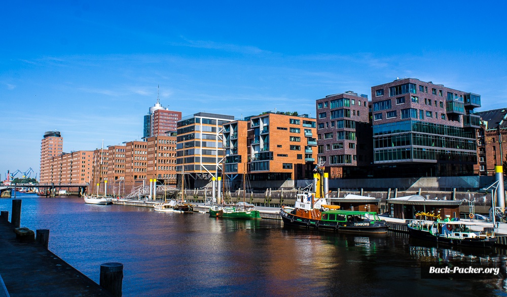 Die Hafencity ist der Inbegriff des modernen Hamburgs - auch wenn die Mietpreise nur einen erlesenen Kreis ansprechen dürfte...