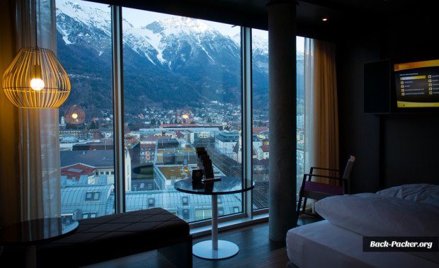 Zimmer im Adlers Hotel in Innsbruck mit Blick auf die Nordkette